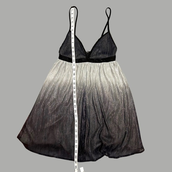 Show Me Your Mumu Eva dress - Picture 14 of 16